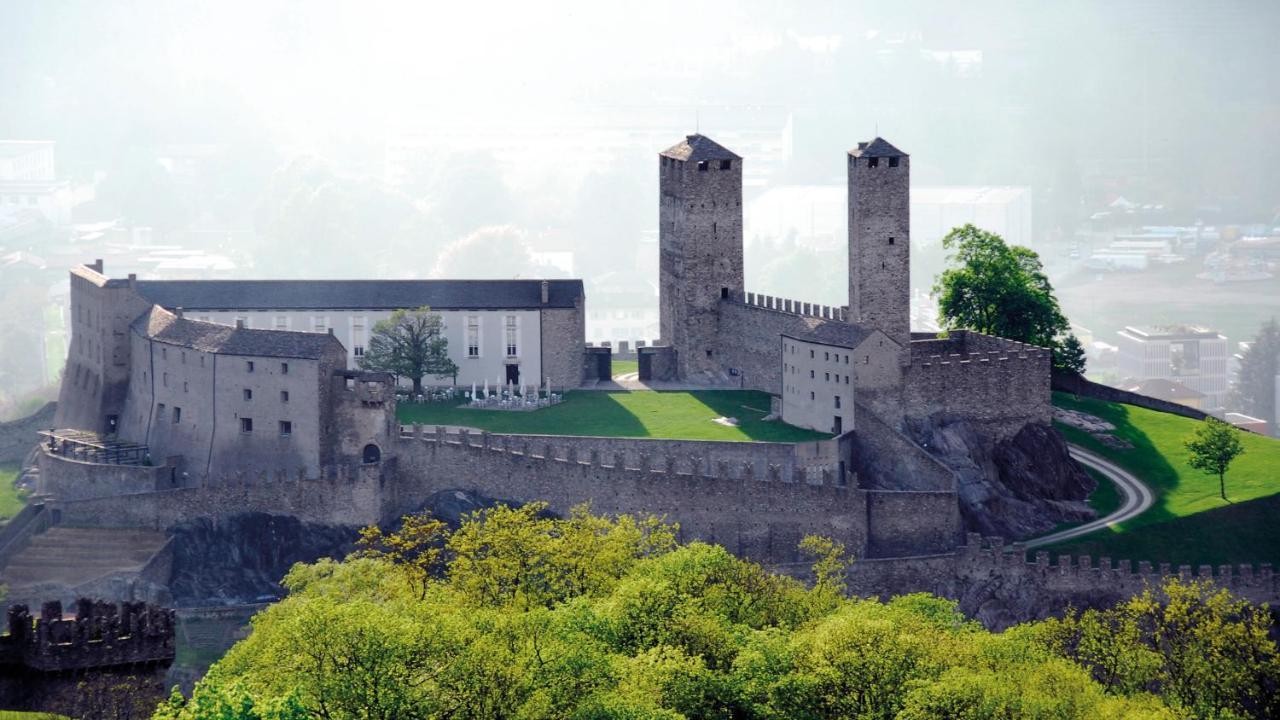 Bellinzona Rooms Екстер'єр фото